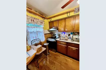 919 Millerdale St, Pittsburgh, PA 15201 - Photo 15