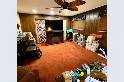 919 Millerdale St, Pittsburgh, PA 15201 - Photo 9