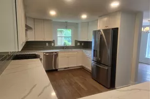 339 Turngate Dr, Bethel Park, PA 15102 - Photo 5