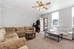 1813 Fox Wy, Pittsburgh, PA 15203 - Photo 7