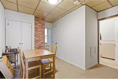1813 Fox Way, Pittsburgh, PA 15203 - Photo 9