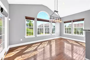 2084 Majestic Dr, North Strabane, PA 15317 - Photo 15