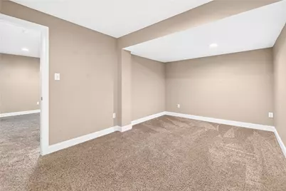 2084 Majestic Dr, North Strabane, PA 15317 - Photo 41