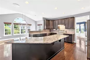 2084 Majestic Dr, North Strabane, PA 15317 - Photo 11