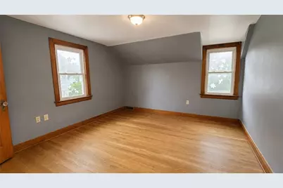 2201 Delaware Ave, New Castle, PA 16105 - Photo 23