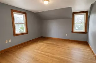 2201 Delaware Ave, New Castle, PA 16105 - Photo 23