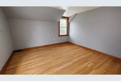 2201 Delaware Ave, New Castle, PA 16105 - Photo 29