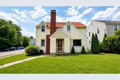 2201 Delaware Ave, New Castle, PA 16105 - Photo 1