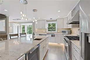 329 Nature Trail Ln, Murrysville, PA 15668 - Photo 9