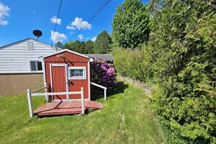 200 Lookout Dr, Oakdale, PA 15071 - Photo 3