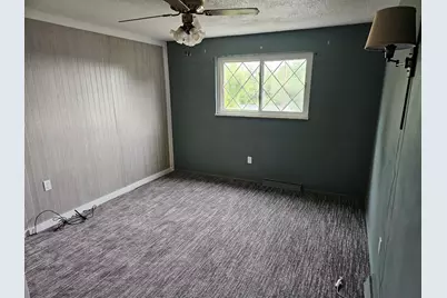 200 Lookout Dr, Oakdale, PA 15071 - Photo 23