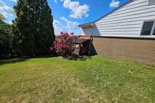 200 Lookout Dr, Oakdale, PA 15071 - Photo 5