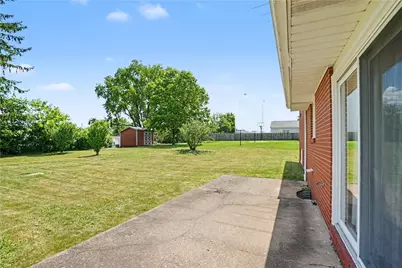 2107 Lynwood Dr, Hopewell Township, PA 15001 - Photo 25