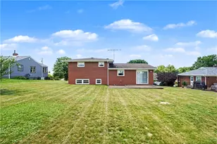 2107 Lynwood Dr, Hopewell Township, PA 15001 - Photo 27