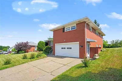 2107 Lynwood Dr, Hopewell Township, PA 15001 - Photo 3