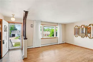 2107 Lynwood Dr, Hopewell Township, PA 15001 - Photo 5