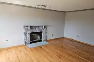 182 Markwood Dr, Cecil, PA 15317 - Photo 5