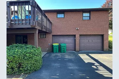 141 Hampton Ct, Twp of But SE, PA 16002 - Photo 5