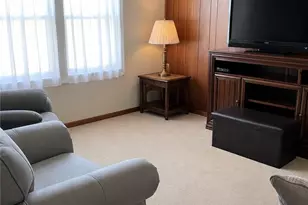1350 Denton St, Hempfield Township, PA 15601 - Photo 5