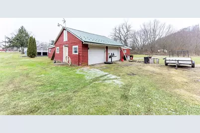 107 Wallace Dr, Darlington Township, PA 16115 - Photo 7