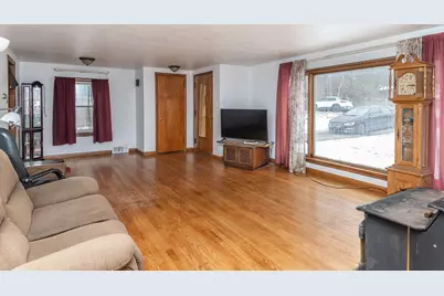 107 Wallace Dr, Darlington Township, PA 16115 - Photo 11