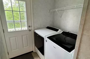 129 Trinidad St, Penn Township, PA 16002 - Photo 13