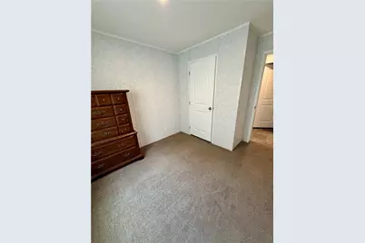 129 Trinidad St, Penn Township, PA 16002 - Photo 11