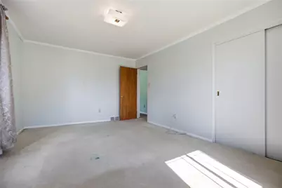 1641 Highland Rd, Economy, PA 15027 - Photo 13