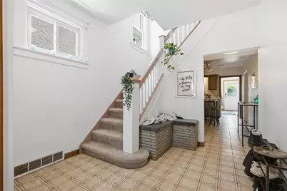 330 Coltart Ave, Pittsburgh, PA 15213 - Photo 9