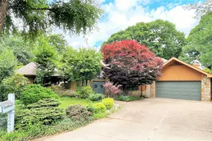 3008 Wedgewood Ct, Murrysville, PA 15668 - Photo 1