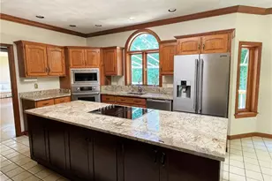 3008 Wedgewood Ct, Murrysville, PA 15668 - Photo 13