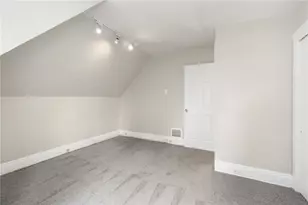 7504 Brighton Rd, Pittsburgh, PA 15202 - Photo 17