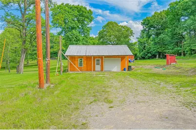 325 Oakdale Road, Darlington Township, PA 16115 - Photo 9