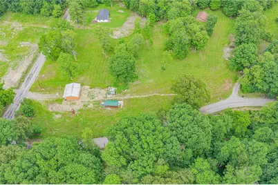 325 Oakdale Road, Darlington Township, PA 16115 - Photo 7