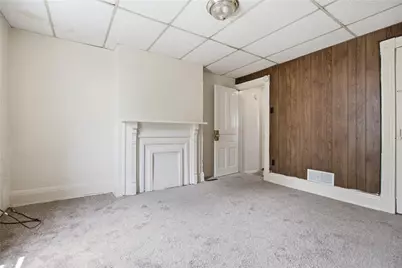 2014 Tustin St, Pittsburgh, PA 15219 - Photo 17