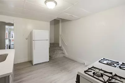 2014 Tustin St, Pittsburgh, PA 15219 - Photo 11