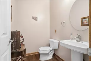 220 Main Rd, Donegal Township, PA 15376 - Photo 19