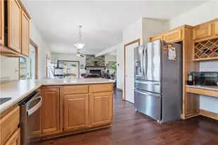220 Main Rd, Donegal Township, PA 15376 - Photo 9