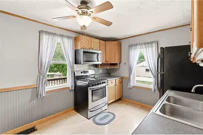 111 Center St, Shade Township, PA 15563 - Photo 3