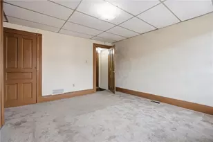 2016 Tustin St, Downtown Pgh, PA 15219 - Photo 15