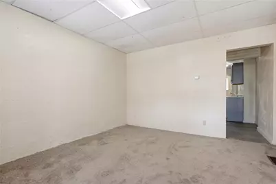 2018 Tustin St, Pittsburgh, PA 15219 - Photo 7