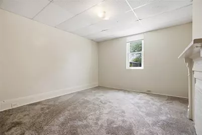 2018 Tustin St, Pittsburgh, PA 15219 - Photo 15