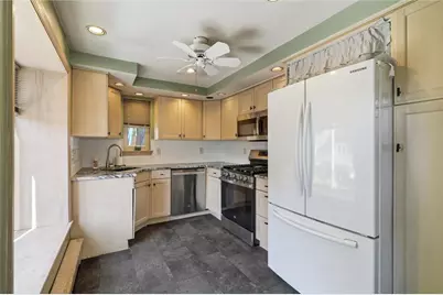 5221 Springdale Dr, Pittsburgh, PA 15236 - Photo 13