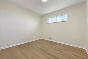 1936 W Beckert Ave, Pittsburgh, PA 15212 - Photo 23