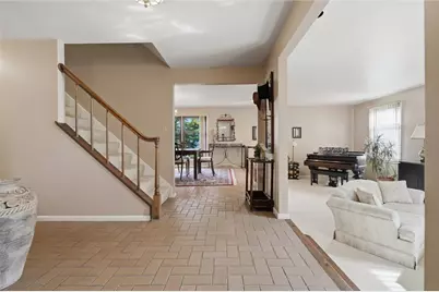 124 Windsor Court, Monroeville, PA 15146 - Photo 3