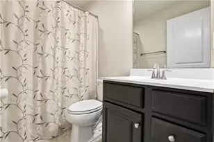 169 Cimarron Dr, Moon/Crescent Twp, PA 15108 - Photo 33