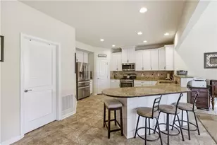 169 Cimarron Dr, Moon/Crescent Twp, PA 15108 - Photo 9