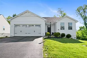 171 Alta Vista Dr, Findlay Township, PA 15126 - Photo 1