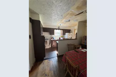 1128 McKinley Dr, Clairton, PA 15025 - Photo 7