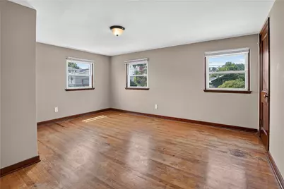 1010 Elmwood St, Port Vue, PA 15133 - Photo 3